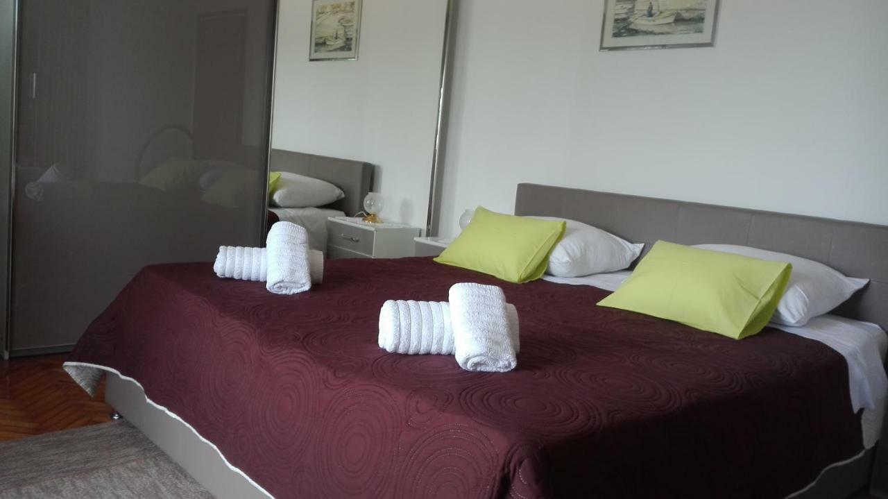 Apartments Branko Veli Rat Kültér fotó