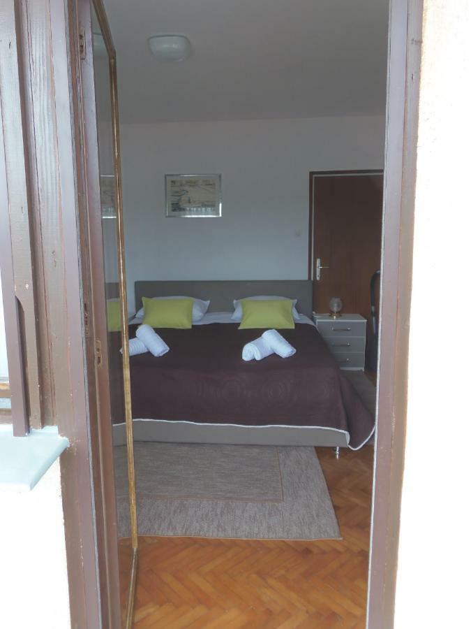 Apartments Branko Veli Rat Kültér fotó